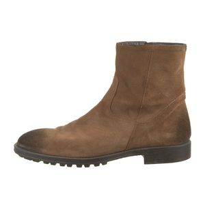 To boot New York Suede Boots